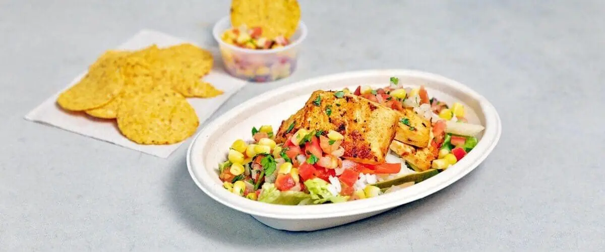 Chilaca bowl and chips